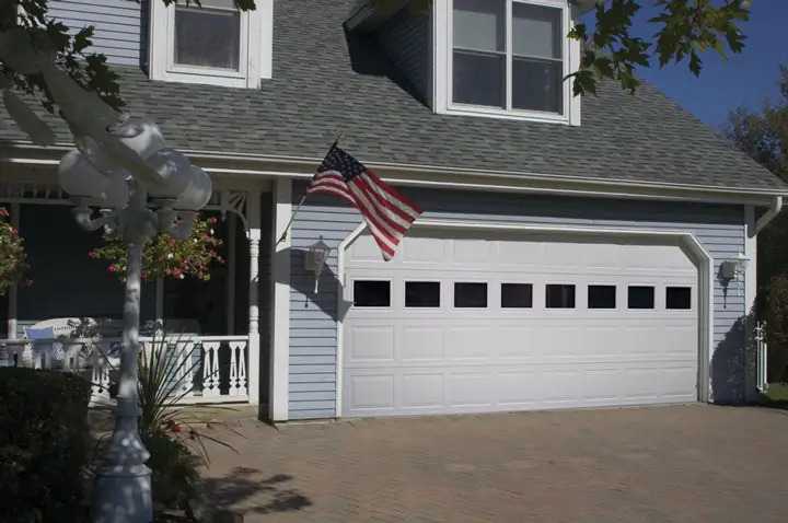 Steel garage door style options for Southeast Idaho homes